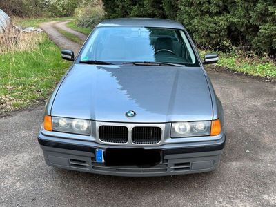 gebraucht BMW 318 