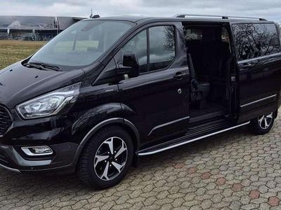 Gebraucht Ford Tourneo Active 170 PS (125 kW) 2023 Schwarz Van / Kleinbus