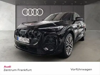 Gebraucht Audi Q5 S-Line 204 PS (150 kW) 2025 Schwarz (mythosschwarz metallic/mythosschwarz metallic) SUV