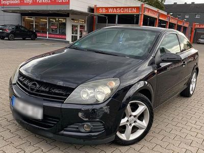 Opel Astra GTC