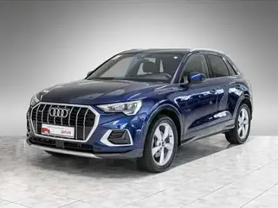 Używany Audi Q3 Advanced 200 KM (147 kW) 2021 Niebieski SUV