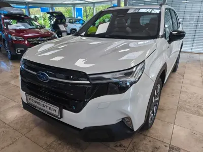 Ny Subaru Forester Platinum 136 HK (100 kW) 2026 Vit SUV