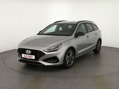 Neu Hyundai i30 140 PS (102 kW) 2025 Silber Kombi