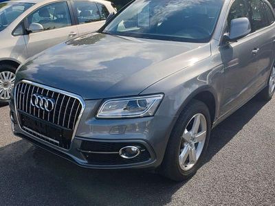 Gebraucht Audi Q5 S-Line 177 PS (130 kW) 2014 Grau SUV