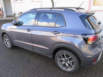 Gebraucht VW T-Cross Life 116 PS (85 kW) 2025 Grau met SUV