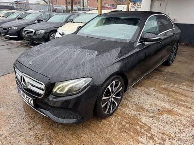 Gebraucht Mercedes E220 Avantgarde 194 PS (142 kW) 2018 Schwarz Limousine