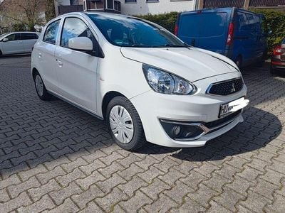 Gebraucht Mitsubishi Space Star 71 PS (52 kW) 2017 Weiß Kleinwagen
