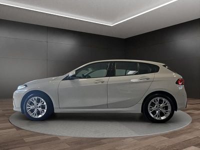 Weiss Gebraucht 2025 BMW 120 Efficient Dynamics Kleinwagen | 29.699 € (Guter Preis)