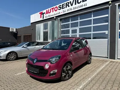 Gebraucht Renault Twingo Initiale Paris 75 PS (55 kW) 2014 Violet Kleinwagen