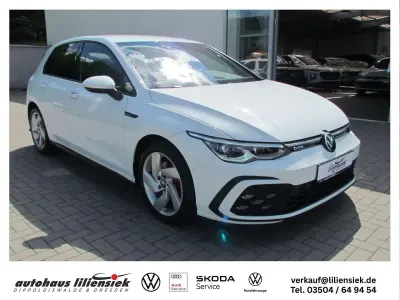 Gebraucht VW Golf VIII GTD 200 PS (147 kW) 2023 Weiß Limousine