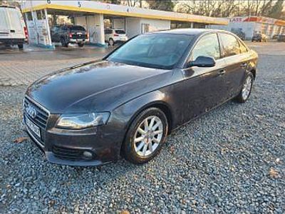 Używany Audi A4 Ambiente 143 KM (105 kW) 2011 Brązowy Sedan/Limuzyna