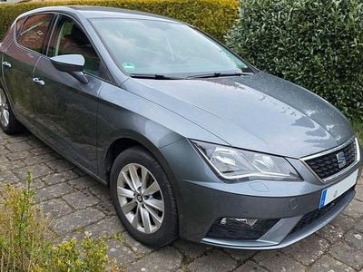 Usata Seat Leon Style 110 CV (80 kW) 2018 Grigio Berlina