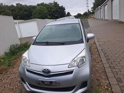 Toyota Verso-S