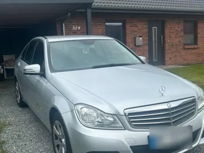 Gebraucht Mercedes 220 170 PS (125 kW) 2014 Silber Limousine