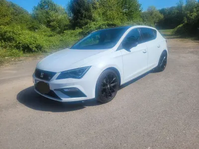 Gebraucht Seat Leon FR 131 PS (96 kW) 2020 Weiß Limousine