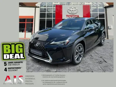 Gebraucht Lexus UX 250h 178 PS (130 kW) 2020 Graphite black SUV