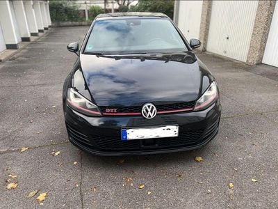 Gebraucht VW Golf VII GTI 220 PS (161 kW) 2016 Schwarz Limousine