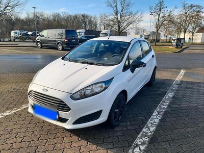 Gebraucht Ford Fiesta 54 PS (39 kW) 2012 Weiß Kleinwagen