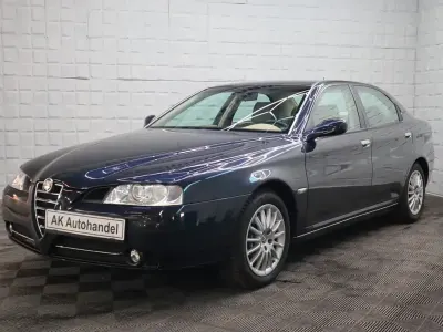 Gebraucht Alfa Romeo 166 241 PS (177 kW) 2004 Blau Limousine