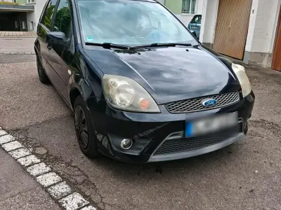 Używany Ford Fiesta 100 KM (73 kW) 2007 Czarny Hatchback