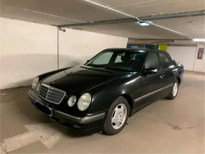 Gebraucht Mercedes E200