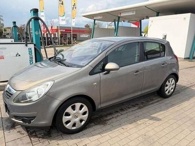 Usata Opel Corsa Innovation 87 CV (63 kW) 2011 Beige Utilitaria