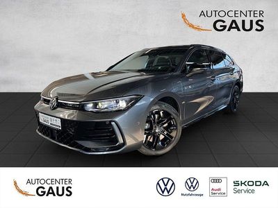 Neu VW Passat R-line 177 PS (130 kW) 2026 Grau Kombi