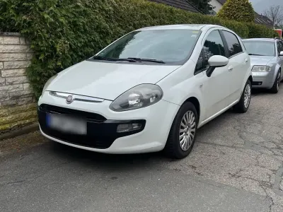 Gebraucht Fiat Punto Evo 69 PS (50 kW) 2011 Weiß Kleinwagen