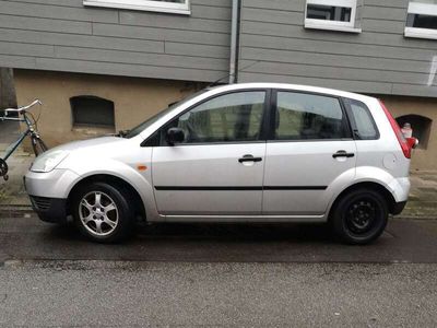 gebraucht Ford Fiesta Fiesta1.3 Futura