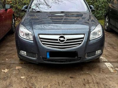 Second-hand Opel Insignia 131 CP (96 kW) 2009 Berlinǎ