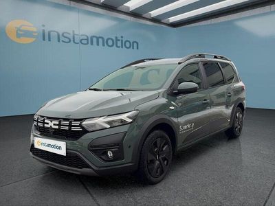 Second-hand Dacia Jogger 94 CP (69 kW) 2025 Gri Monovolum