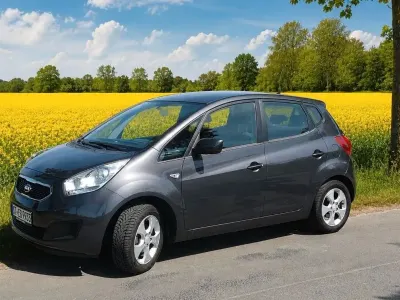 Gebraucht Kia Venga Spirit 90 PS (66 kW) 2012 Grau Kleinwagen
