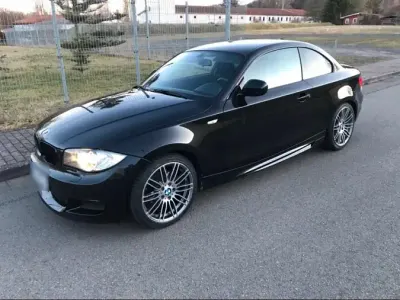 Gebraucht BMW 125 219 PS (161 kW) 2010 Schwarz Coupé