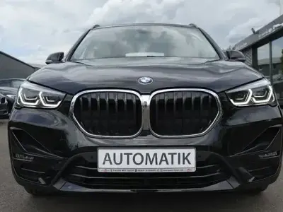 Gebraucht BMW X1 Sport Line 220 PS (161 kW) 2021 Schwarz SUV