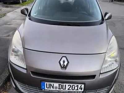 Gebraucht Renault Grand Scénic III 131 PS (96 kW) 2010 Van / Kleinbus