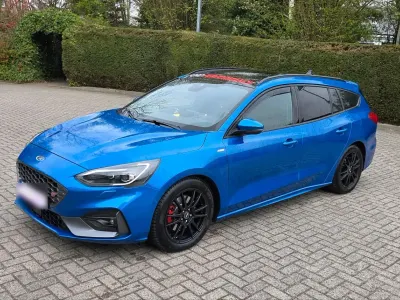 Używany Ford Focus ST-Line 150 KM (110 kW) 2019 Niebieski Kombi