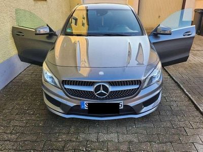Mercedes CLA200