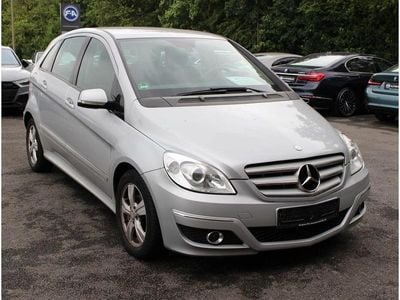Mercedes B200
