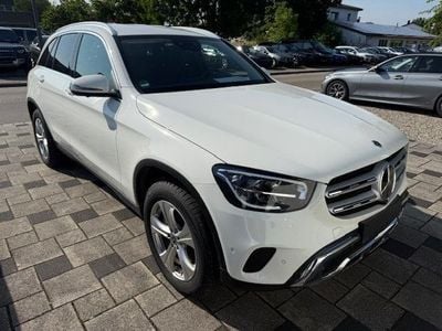 Mercedes GLC300e