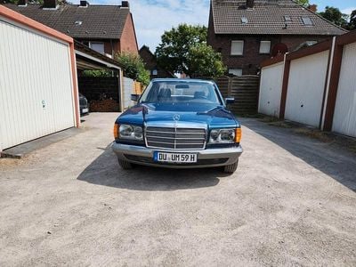 Brugt Mercedes 280 185 HK (136 kW) 1984 Blå Sedan