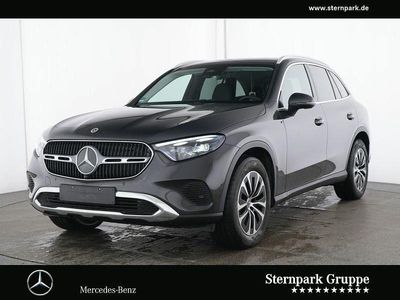 Grau Gebraucht 2024 Mercedes GLC200 Advanced Plus SUV | 48.980 € (Fairer Preis)