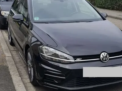 Gebraucht VW Golf VII Join 150 PS (110 kW) 2018 Schwarz Kleinwagen