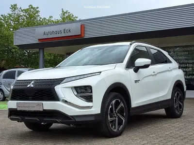 Gebraucht Mitsubishi Eclipse Cross Basis 188 PS (138 kW) 2022 Andenweiß SUV