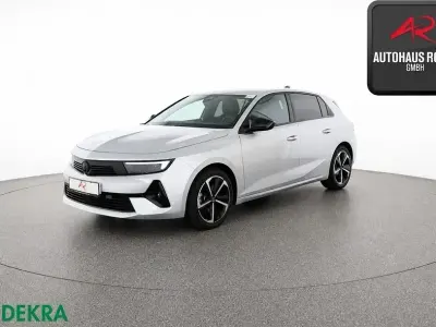 Gebraucht Opel Astra 131 PS (96 kW) 2024 Silber Kleinwagen