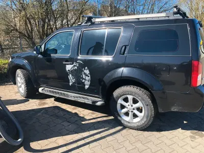 Gebraucht Nissan Pathfinder 190 PS (139 kW) 2011 Schwarz SUV