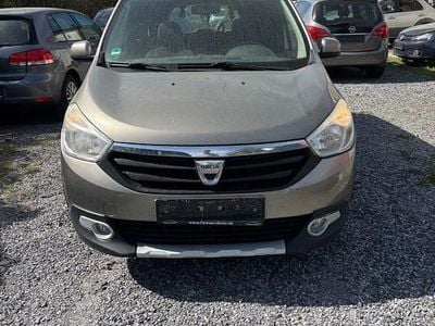Gebraucht Dacia Lodgy Celebration 116 PS (85 kW) 2014 Grau Van / Kleinbus