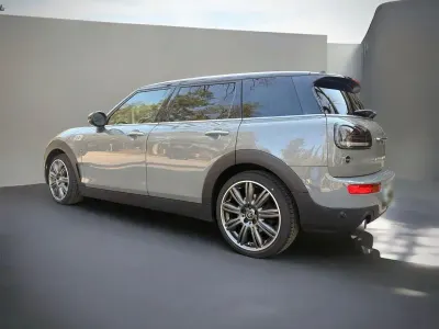 Gebraucht Mini Cooper Essential 136 PS (100 kW) 2020 Grau Kleinwagen