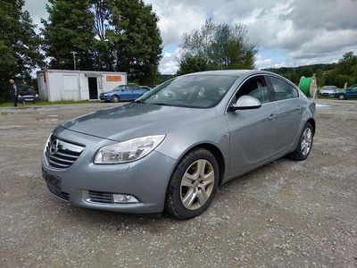 Silber Gebraucht 2010 Opel Insignia Edition Limousine | 2.850 € (Guter Preis)