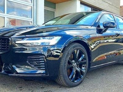 Second-hand Volvo V60 R-Design 341 CP (250 kW) 2021 Negru Break