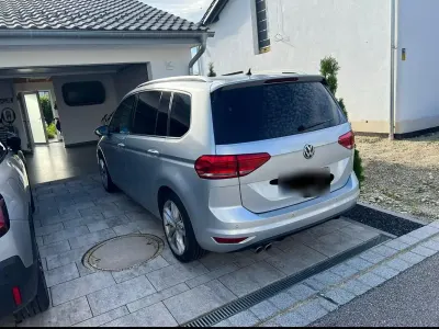 Gebraucht VW Touran 190 PS (139 kW) 2019 Silber Van / Kleinbus
